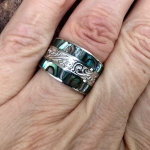 Pangea Mines Abalone Ring size 8 MSRP $289